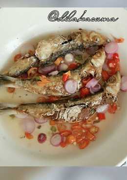 Ikan asin sambal cuka