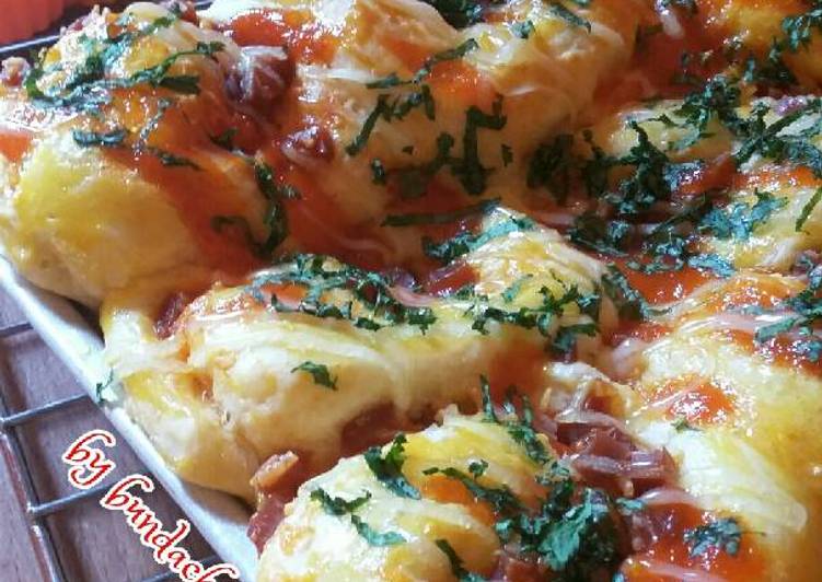 gambar untuk resep Pizza & Sweet Roll (Killer Soft Bread)