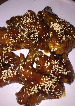 Chicken wings with honey sauce