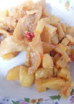 Sambal goreng kentang (no santan)