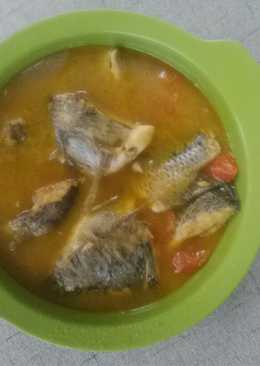Ikan nila bumbu kuning