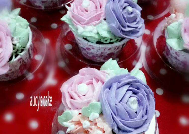 gambar untuk resep makanan Flowers cupcake