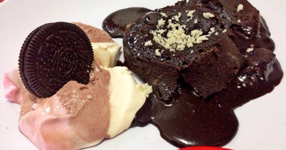 Resep Dark chocho Lava cake with ice cream oleh Rafika 