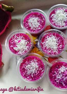 Puding buah naga merah