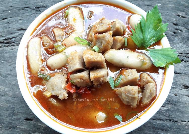 resep makanan Seblak Bakso Super Seuhah (#PR-recookolahanbakso)