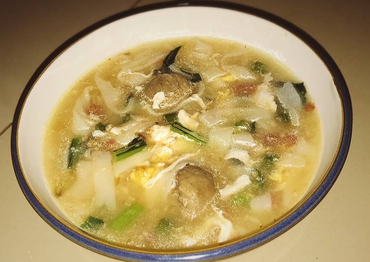 resep masakan Kwetiauw bakso kuah gurih