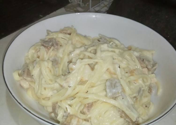 resep Fettuccine Tuna Carbonara