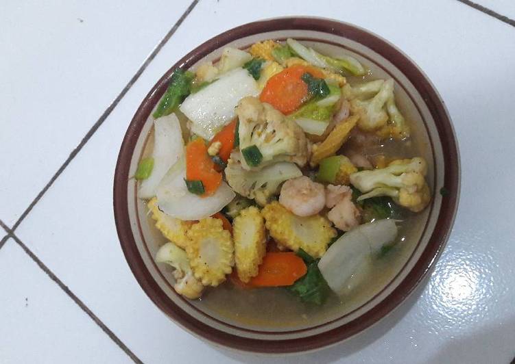 gambar untuk resep Capcay kuah sayuran + udang