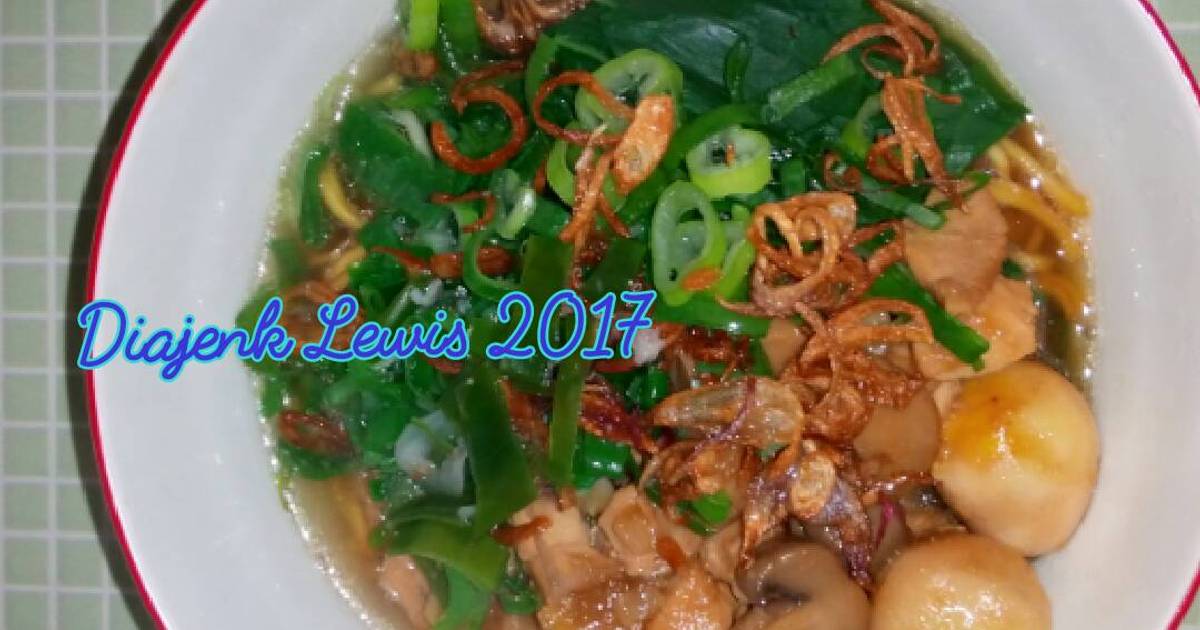 Resep Mie Ayam Jamur Telur Puyuh oleh Diajenk Lewis - Cookpad