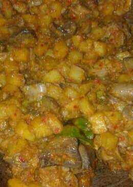 Kentang balado ati ampela mamaliðð