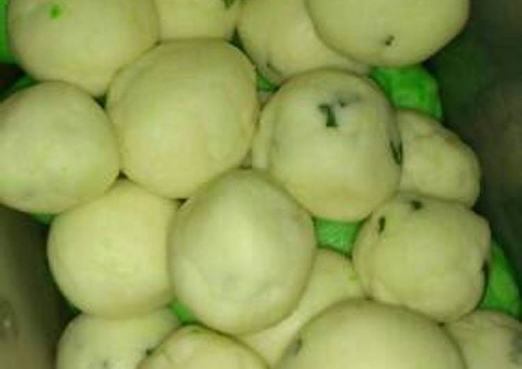 Resep Kue susu bola Kiriman dari Aisah Hernawati