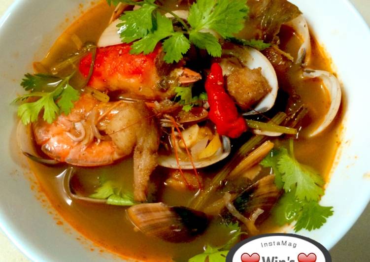 resep lengkap untuk Tom Yum Gong