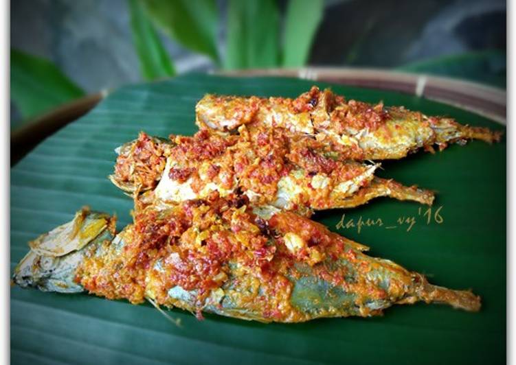 Resep Ikan KEMBUNG BAKAR Padang oleh dapurVY - Cookpad