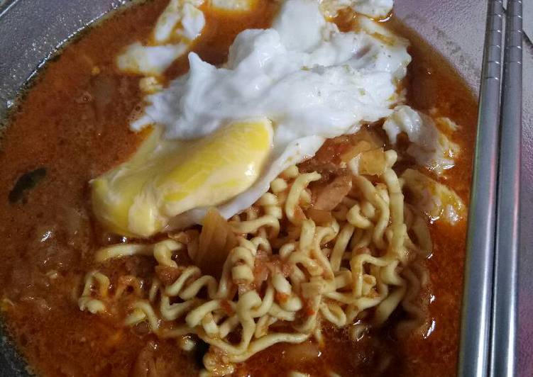 cara membuat Mie kuah pedas