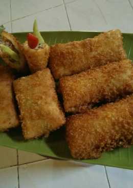 Risoles isi bihun,wortel&daging cincang