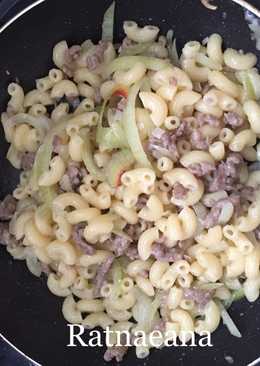 Macaroni daging sapi