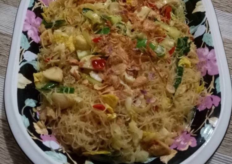  Resep  Bihun Goreng  ala Chinese  Food  Halal  oleh Yuyun 