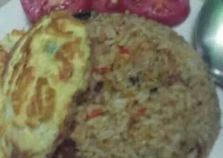 gambar untuk cara membuat Nasi goreng tuna pedas