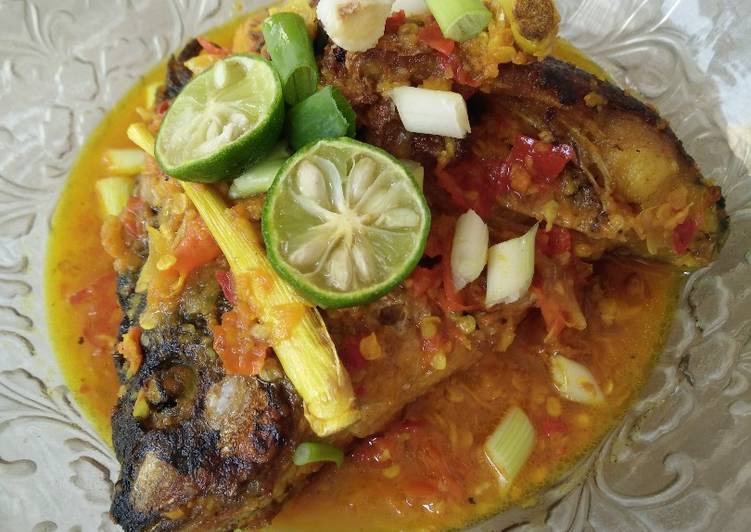 Resep Cobek Ikan Bumbu Kacang / Resep Mengolah Lele Lezat Khas Blitar