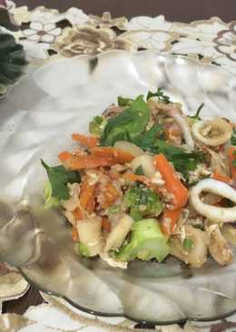 Cap cay dan orak arik sotong brokoli