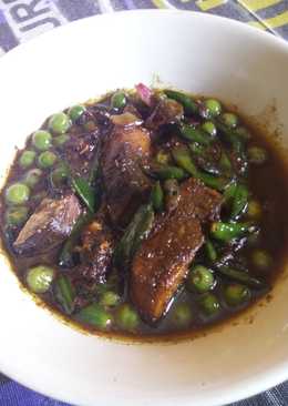 Tumis ikan tongkol asin pedas manis