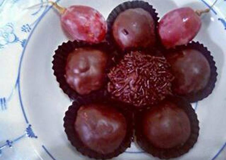 resep Bola bola coklat (kue kering)