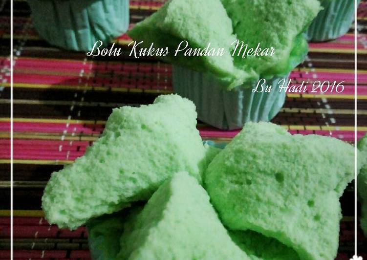 resep masakan Bolu Kukus Pandan Mekar Kebangetan,,,