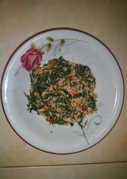 Urap Daun Ubi & Daun Pepaya