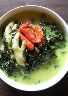 Gulai Daun Pepaya Jepang campur Ceker