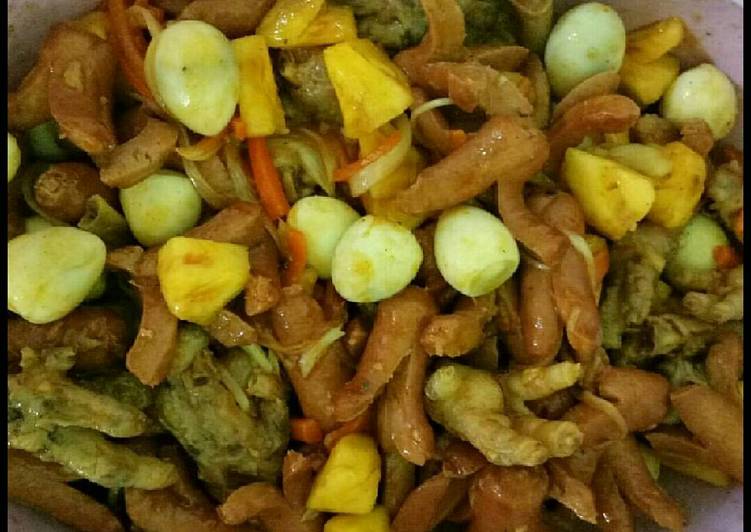 gambar untuk resep makanan Ceker ayam, sosis, nanas asam manis