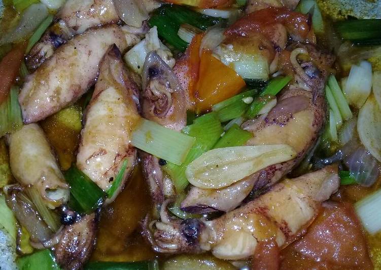 resep lengkap untuk Tumis Sotong