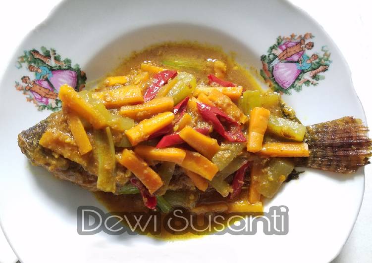 Mujaer Pesmol Acar foto resep utama