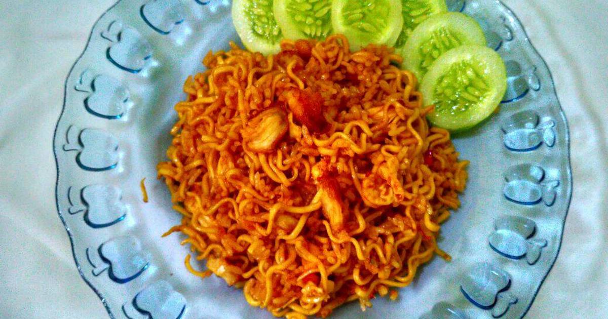 65 resep nasi goreng mawut enak  dan sederhana Cookpad