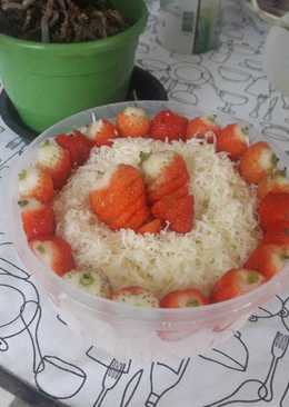 Salad Buah (Yogurt Strawberry)