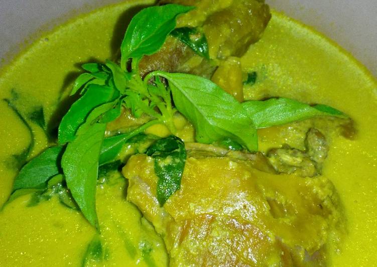 Resep Gulai Ayam Kampoeng Kemangi Karya Sukmawati Zaen