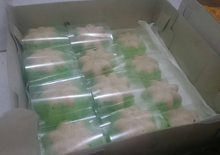 gambar untuk resep makanan Putu ayu