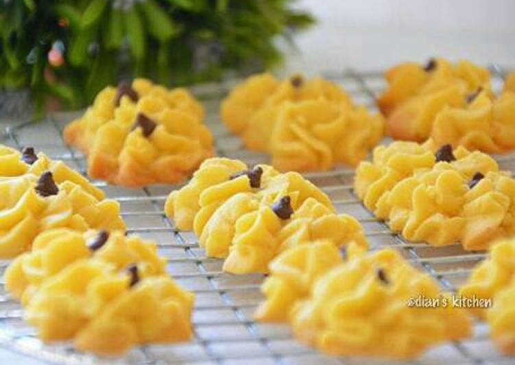  Resep  Kue  Semprit  Dahlia  oleh  dian s kitchen  Cookpad