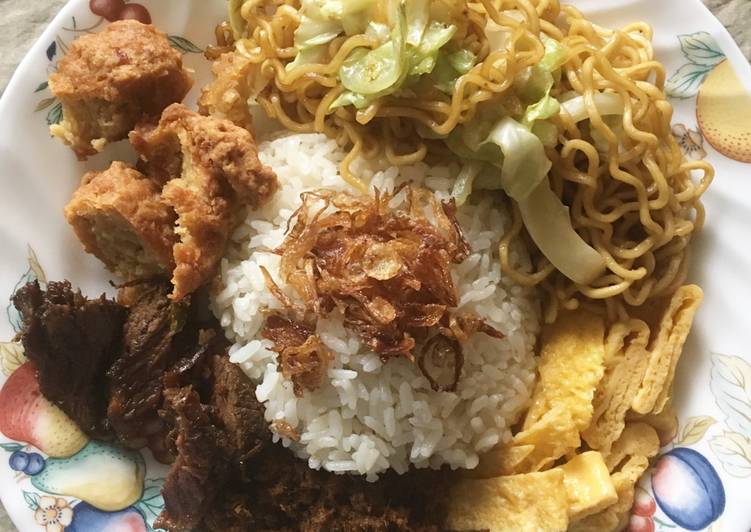 gambar untuk resep makanan Nasi uduk (signora slow cooker)