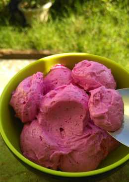 Ice cream buah naga simple super lembut