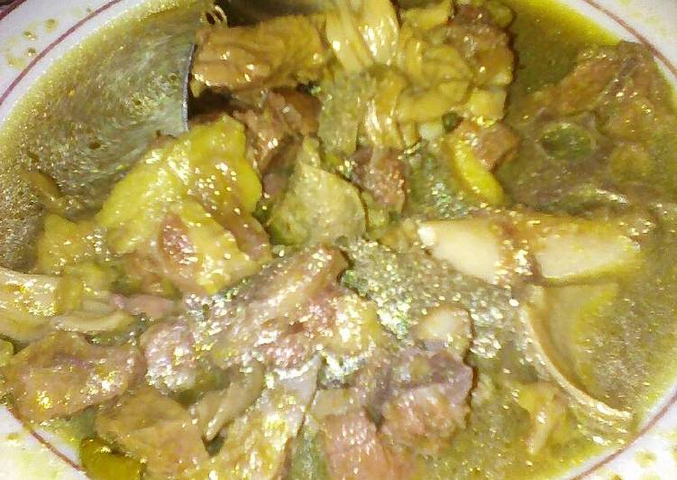 resep lengkap untuk Gulai Kambing Enak Gurih khas Wonosobo..by:Erni Hartanti.Amd????????