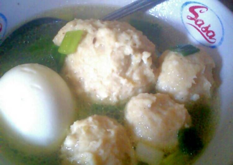 cara membuat Bakso ah-yumm! (bakso ayam homemade borax free)