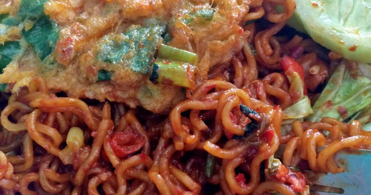 3 resep  mie  goreng pedas  mampus enak dan sederhana Cookpad