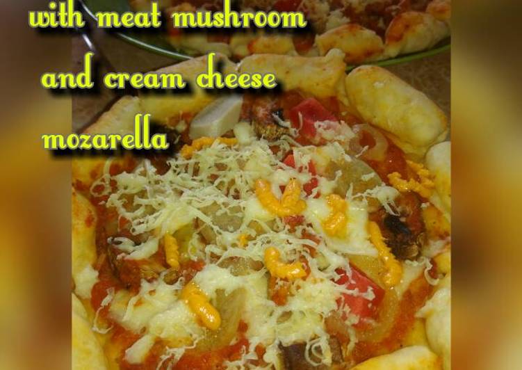 bahan dan cara membuat Pizza meat with saus bolognaise dijamin anti gagal