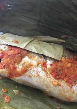 Pepes ikan salem
