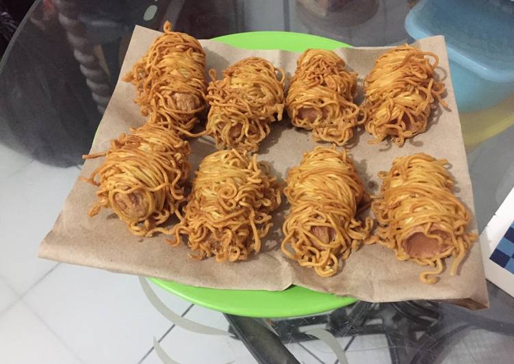 gambar untuk cara membuat Indomie Sosis Goreng Telur Crispy