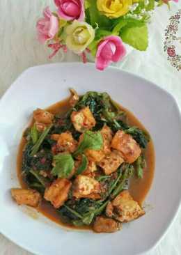 Tumis Kangkung Tahu Terasi