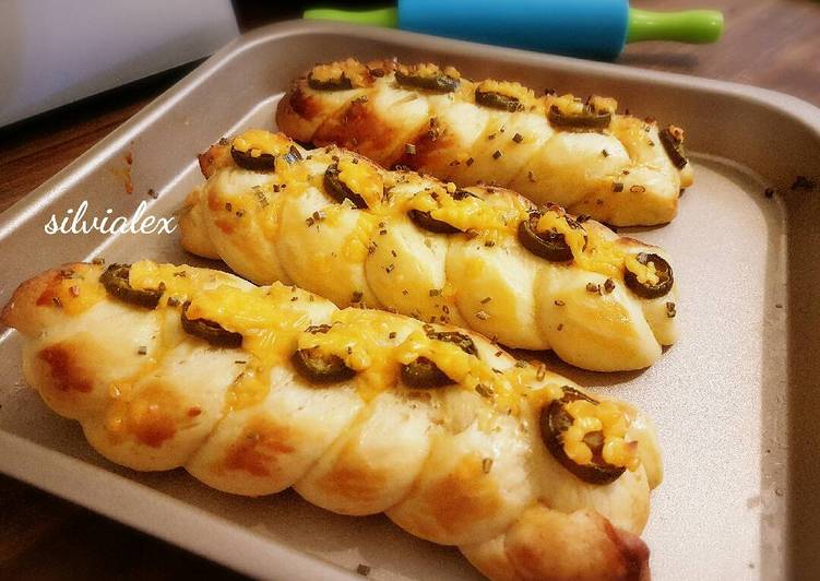 resep makanan Jalapeno Cheddar Cheese Braid Bread