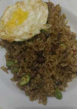 Nasi Goreng Pete dan Asin Cumi