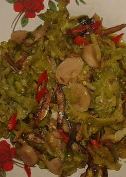 Tumis pare ikan asin n bakso