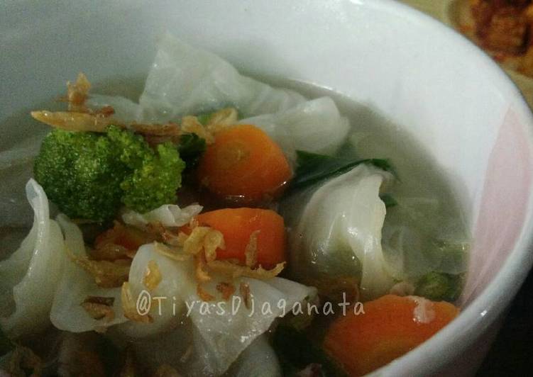 resep makanan Sayur Sop Kaldu Ayam Asli